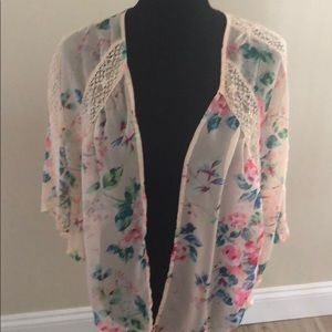 Express pale pink floral semi sheer kimono top